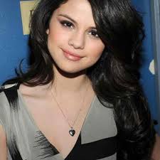 Stefanie Gomez (@SelGomezAdmirer)