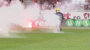 Suporterii din asociația doar dinamo bucurești sunt înglodați în datorii și nu găsesc altă cale de rezolvare a problemei decât insolvența. Fcsb Dinamo 3 3 Spectacol Total Pe Arena NaÈ›ionalÄƒ