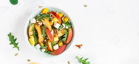 Ideas de ensaladas de frutas y verduras | Consumer