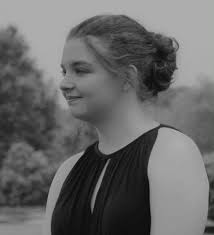 Kaitlyn Mueller is a 4.0 student who's always had a priority of getting  straight A's.