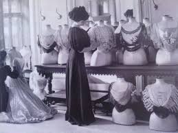 Un Viaje Por La Historia De La Costura Y El Patronaje A Journey Through The History Of Sewing And Patternmaking Un Voyage A Travers L Painting Art Age