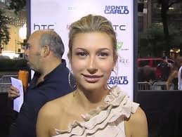 Como me siento después de ver una historia que alguien subió hace 10  segundos