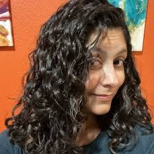 Gel capillaire aux graines de lin et à tenue moyenne