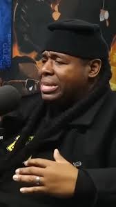 Women just wanna laugh! #mybrucebruce #standupcomedy #standup #comedy  #comedian