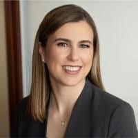 Elizabeth Gustafson's Instagram, Twitter & Facebook