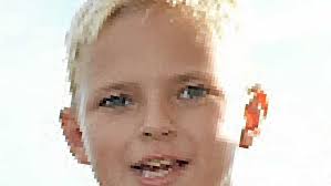 Young boxing star poised to claim an Aussie boxing title