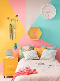 Studies also pair this bright and cheery color with motivation; Yarkie Letnie Novinki Ot Maisons Du Monde Foto Idei Dizajn Colorful Bedroom Decor Bedroom Colors Bedroom Design