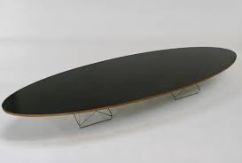 Classic shape and look with birch construction with white laminate top and wire coated chrome metal base. Eames Elliptical Surfboard Etr Coffee Table Mid Cen Mod