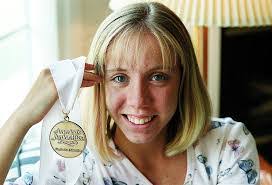 Kenny Escobar's Instagram, Twitter & Facebook