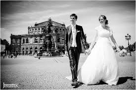Und dabei sindbeim ihr fotograf in dresden fantasie und kreativität keine grenzen gesetzt: Hochzeitsfotografie Portraitserie In Der Historischen Altstadt Dresden