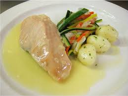 Submerged Poached Salmon Tournee Potatoes Mixed Vegetables With A Beurre Blanc Sauce Mixed Vegetables Poached Salmon Food