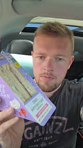 I FOUND THE VIRAL BIRTHDAY CAKE SANDWICH 🤣