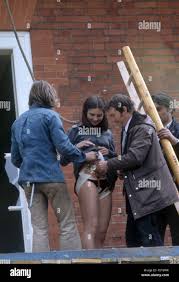 Original Film Title: THE OMEN. English Title: THE OMEN. Film Director:  RICHARD DONNER. Year: 1976. Stars: HOLLY PALANCE. Credit: 20TH CENTURY FOX   Album Stock Photo - Alamy