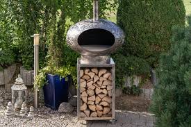 Grillofen für garten , die besten pflanzgefäße für den selbstversorger balkon, klassisch schöne gartenobjekte pinienzapfen aus steinguss, 3 deko tipps für balkon und garten wohnen. Pizzaofen Und Grill Cepa 80 Altum Lionfire