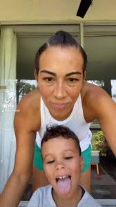 To all the Mom’s trying to keep the kids entertained…keep your head up🫶🏽🩵