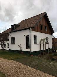 Ob 148 häuser oder 233 apartments/wohnungen in einer anlage, sie finden das richtige ferienhaus für. Haus Zu Vermieten Becherhoferweg 46 A 53894 Nordrhein Westfalen Mechernich Mapio Net