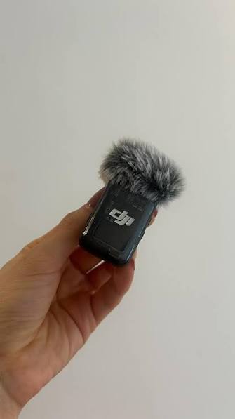 Herramientas para crear contenido 🎙️ unboxing micrófono DJI MIC 2 , No todo es tan malo… 🥹 yo compré la osmo pocket en version combo el año pasado y venía con estos micrófonos, la cámara como tal no ...