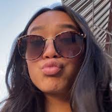 Lily Griggs's Instagram, Twitter & Facebook