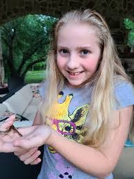 Heidi Hussey's Instagram, Twitter & Facebook