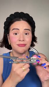 Ame este rubor, su pigmentacion y lo cremoso que es a pesar de ser en polvo  tono: pinking of u🩷 @r.e.m. beauty #rembeauty #pinkblush #ultafinds  #pinkblushlovers #blush #blushtrend #blushing #colorete ...