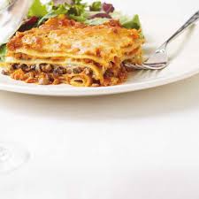 Lasagne Bolognaise Aux Champignons Ricardo Recipe Lasagna Mushroom Bolognese Bolognese