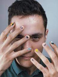 Ahora puedes lucir unas excelentes uñas … Muzhskoj Manikyur Arte De Unas Negras Estilos De Unas Pintadas Disenos De Unas Mate