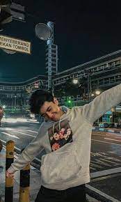 Gambar cowok keren foto dari belakang kekinian download now 23 momen. 20 Ide Background Ccp Cowok Fotografi Remaja Gambar Teman Foto Teman