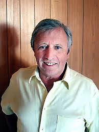 Jean Jose's Instagram, Twitter & Facebook