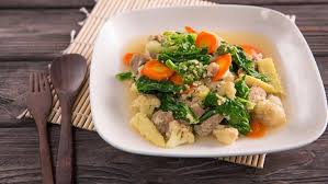 Cara penyajian dan memasak capcay bisa menggunakan sayur kuah. 5 Resep Capcay Sederhana Yang Bikin Nagih