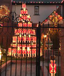 All The Best Places To See Holiday Lights In Los Angeles