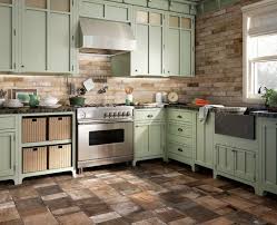 بلاط للمطبخ 107 صور ملصقات على الحائط وكيفية اختيار لوحة على الجدار العمل