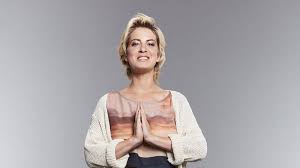Einem breiten publikum wurde jasmin in ihrer rolle als franzi reuter bei gute zeiten, schlechte zeiten bekannt. Liebes Uberraschung Ex Gzsz Star Jasmin Tawil Ist Verlobt Promiflash De