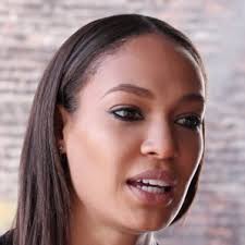 A Moment with Actress April Bowlby