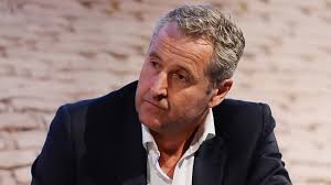 Newsreader Mark Austin reveals daughter's anorexia battle