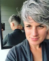 166 Likes 12 Comments Salt And Pepper Pixie Saltandpepperpixie On Instagram Giving This Vid Shot Hair Styles Salt And Pepper Hair Gray Hair Growing Out