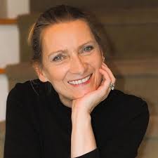 Amazon.com: Tori and her Wolf: The New York City Werewolves: 9798991279512:  DOYLE, ZARA: Books