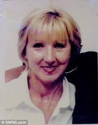 Nottinghamshire woman weds partner after 100 proposals