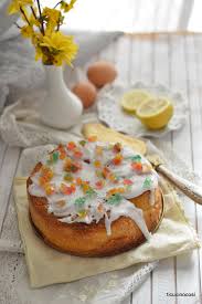 Il budino al limone è uno squisito dolce al cucchiaio ideale per un fresco dopo cene o per una golosa merenda. Torta Al Limone Con Canditi