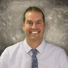 Clint small for web -