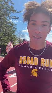 Kellen Howard's Instagram, Twitter & Facebook