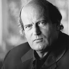 Peter Robb's Instagram, Twitter & Facebook