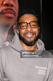 28 Photos & High Res Pictures