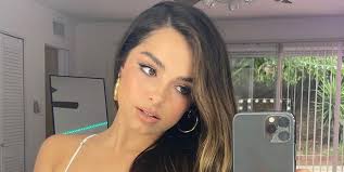 Addison lee is proud to announce themselves as an official partner of pride in london. Addison Rae Apologizes For All Lives Matter Post After Taking A Week Long Hiatus From Social Media