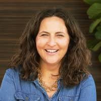 400+ "Stolarski" profiles