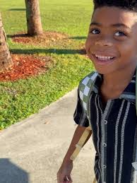 1st GRADE!!! Whatttt 🥹 my goodness I can’t believe it, my baby is not a  baby anymore!!!! These moments are so bittersweet, to see his growth is a  blessing and beautiful , but at the same time I want ...