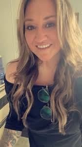 Crystal Volpe's Instagram, Twitter & Facebook