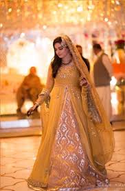 Fawad Khan S Sister At Her Mehndi Pakistani Wedding Outfits Latest Bridal Dresses Pakistani Mehndi Dress
