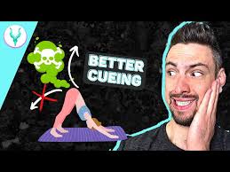 HOW TO CUE YOGA POSES: Internal vs. External Cueing