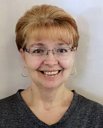 Happy end of Volunteer Appreciation Month! We want to express our gratitude  to all the incredible volunteers who make our agency possible. Whether  you're helping with Meals