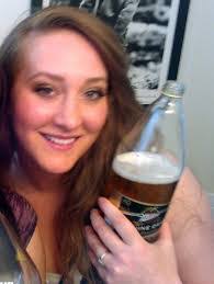 Shae Howell's Instagram, Twitter & Facebook